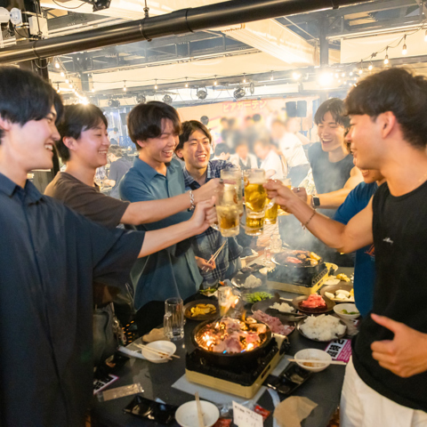 会場