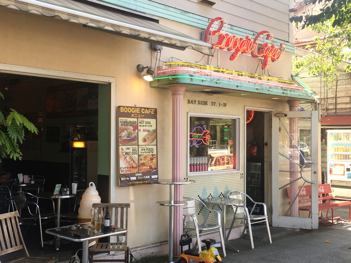 BOOGIE CAFE1